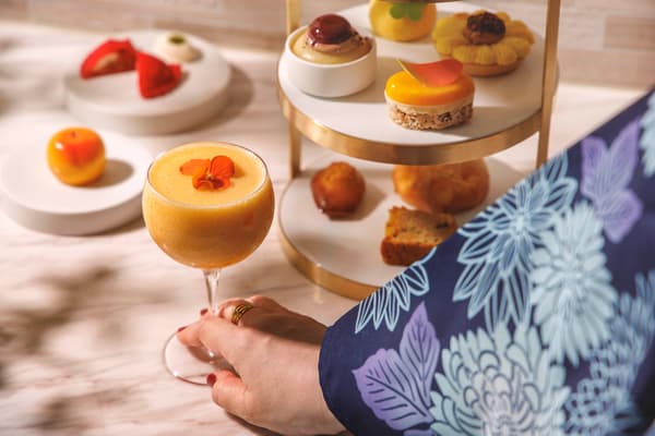 THE LOUNGE的下午茶布置与摆盘