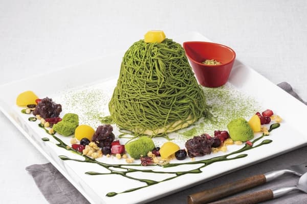 Freshly Piped Matcha Mont Blanc Chilled Pancake