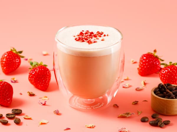 炼乳草莓拿铁 / Maruyama Coffee