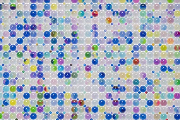清川あさみ | 名和晃平, PixCell-Random (局部 / 系列參考), 2026, 複合媒材。攝影:Nobutada OMOTE