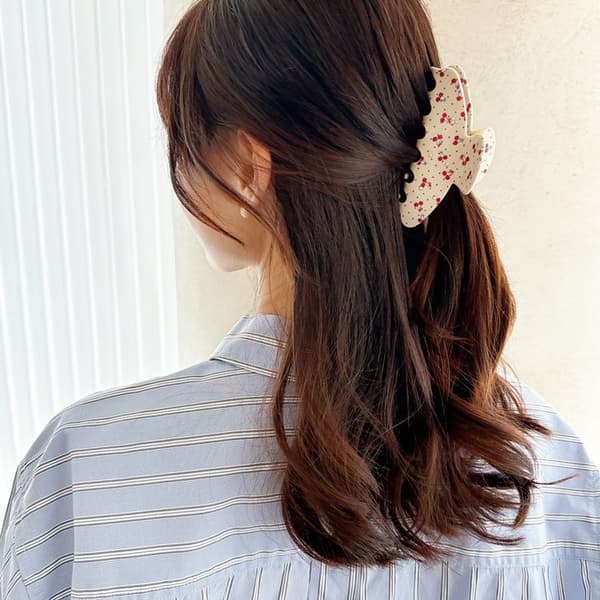 水果图案发夹细节