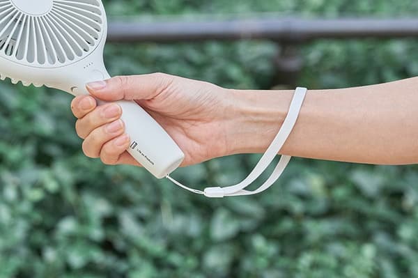 腕带可防止意外掉落