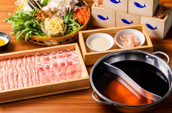 두 가지 다시를 선택하는 하우스텐보스 코스