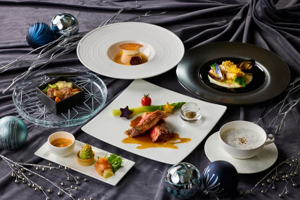 Christmas dinner with a six-course meal and sparkling wine for a toast
