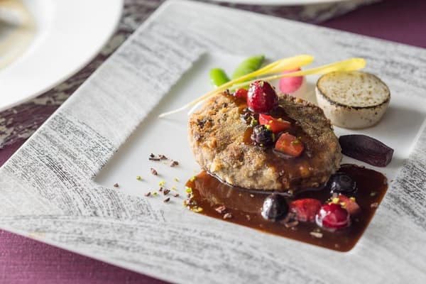 巧克力覆盆子风味多蜜酱汉堡牛排