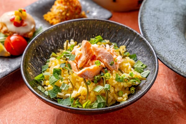 Hidaka Kelp from Mitsuishi, Hokkaido, and Autumn Salmon Fried Rice with Shiso (image)