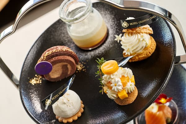Five classic petit sweets at Hotel Granvia Osaka Tea Lounge