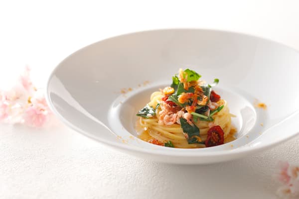 樱花虾芝麻菜意大利面——¥3,500（不含服务费）