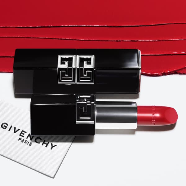 Givenchy Beauty dermacare lip formula