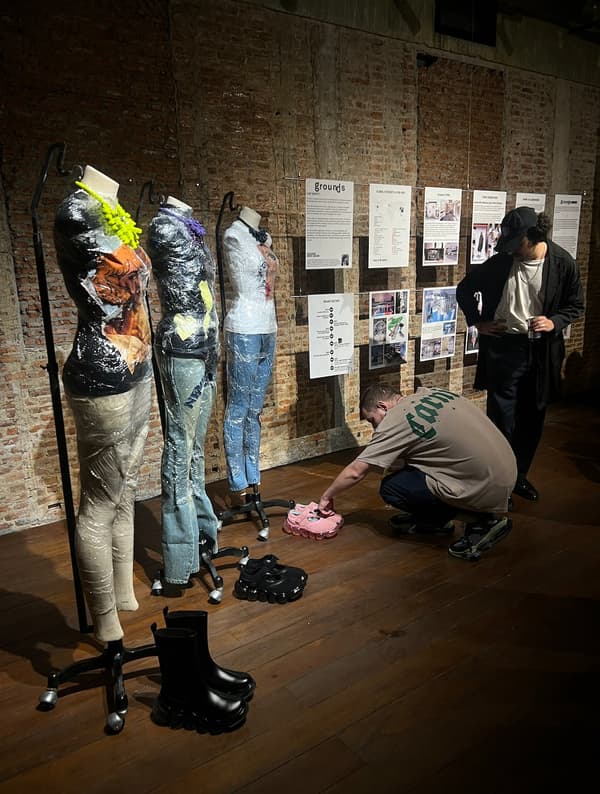 groundscolere Bangkok 001