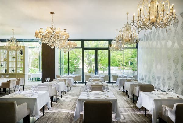 Interior of Gramercy Suite