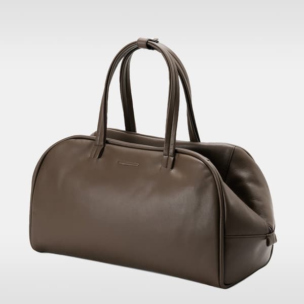 Essential Leather Boston