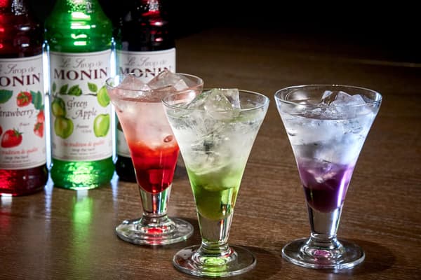 Rincón de personalización de cócteles sin alcohol