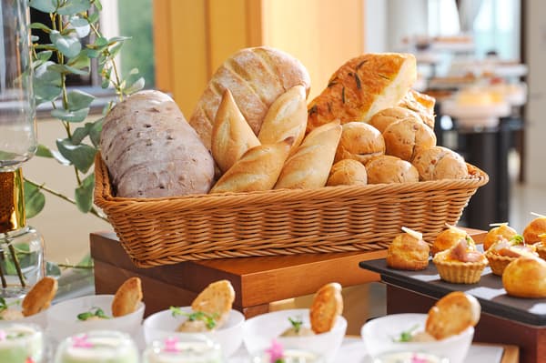 来自开放式厨房的新鲜烘焙面包