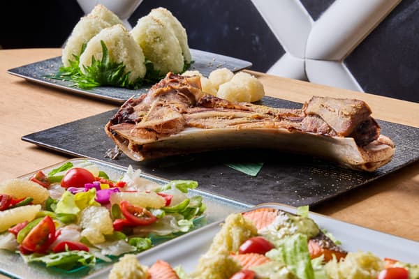 海鮮與創意日式料理聚會套餐