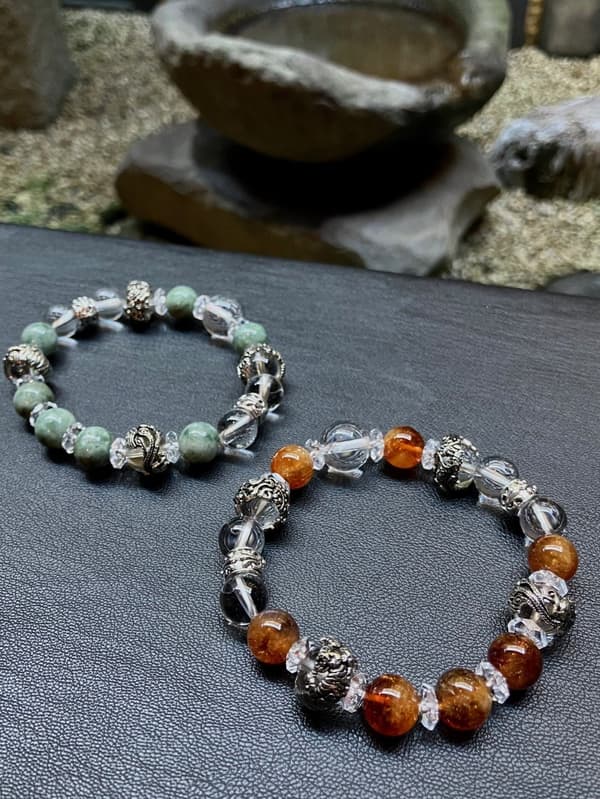 Four Guardian Deities silver parts and natural stone prayer bead bracelet
