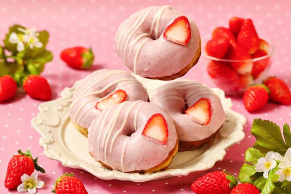Fluffy Fresh Donut Strawberry