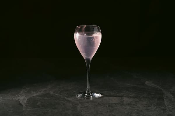 Cóctel Floral Gin Tonic