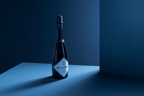 思凛 | SHIRIN bottle