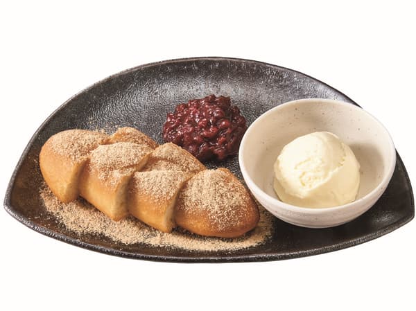 黄豆粉炸面包和香草冰淇淋 ¥460