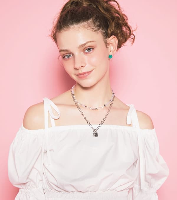 衬衫和配饰系列