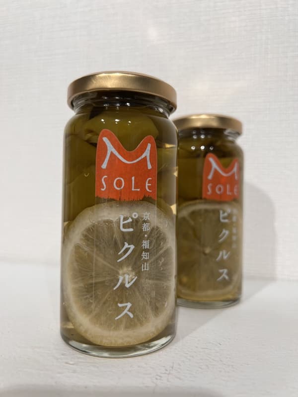 M SOLE pickles