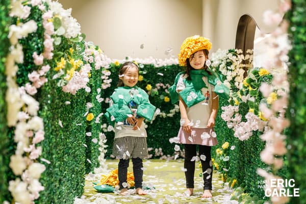 PLAY! PARK ERIC CARLE 的春季裝飾