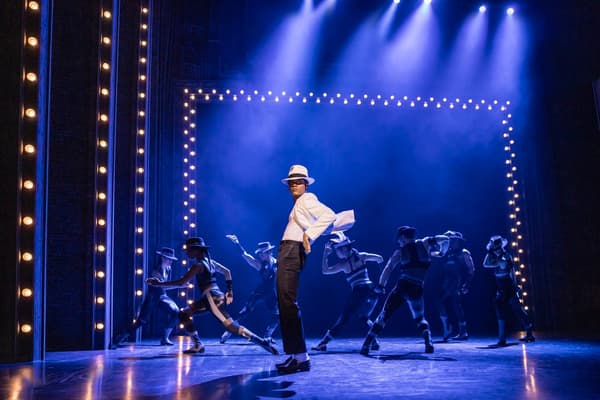MJ the Musical, produksi Australia, foto 1