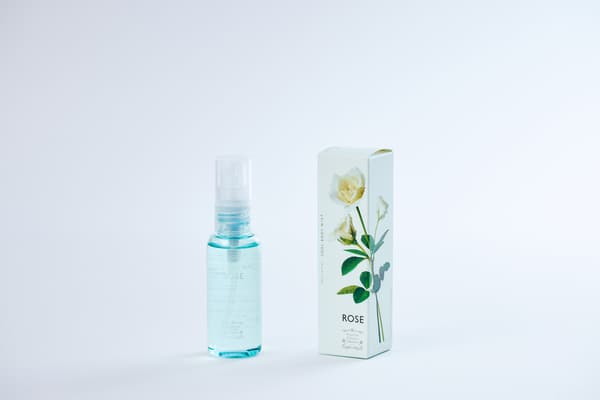 Botol produk Cool Body Mist Rose