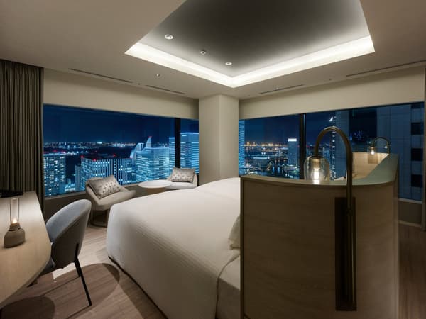 Kamar tamu Executive Corner Twin di Mitsui Garden Hotel Yokohama Minatomirai Premier (46,1 meter persegi)