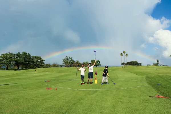 First-time golf experience at Kawana Hotel Golf Course for young visitors