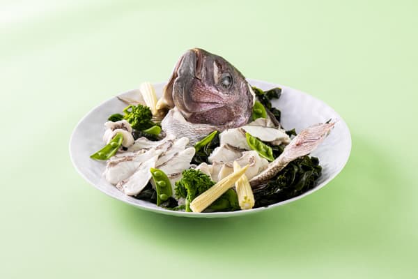 裙帶菜清蒸鯛魚