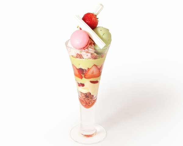 Parfait Fraisier Pistachio
