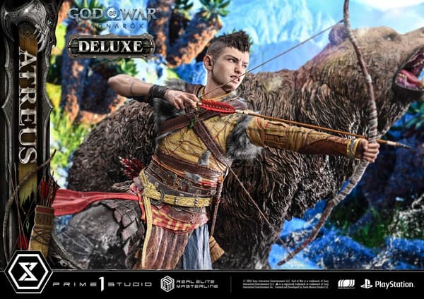 Atreus statue full display