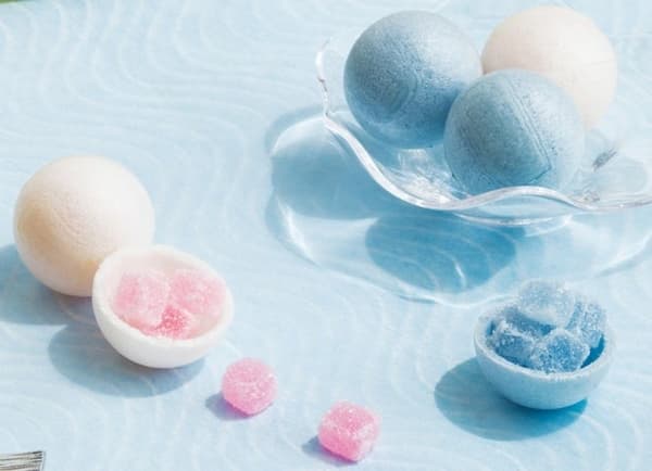 Kanazawa Kashosho Takagiya paper balloon sweets assortment