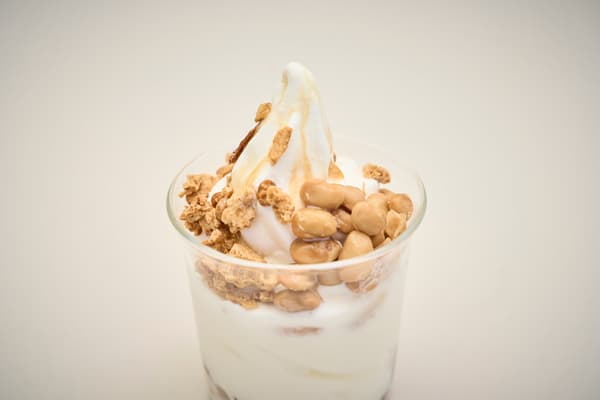 The Steamed Beans and Kuromitsu Rice Soft Sundae