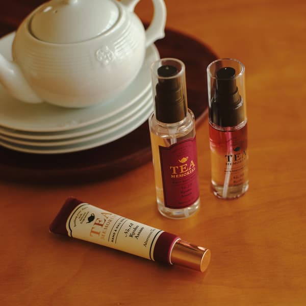 Hand Serum S, Multi Body Mist และ Hair Perfume Mist จากคอลเลกชัน Kyoho Assam