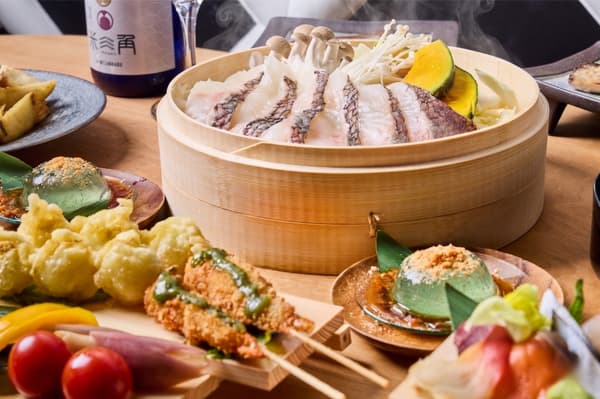 蒸籠蒸鮮魚與季節小菜套餐
