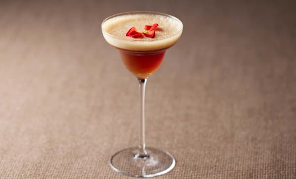 Hanaakari, a non-alcoholic drink recommended for a toast