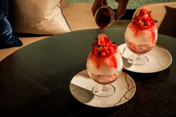 Kakigori (Peach Melba) at Four Seasons Hotel Tokyo at Otemachi