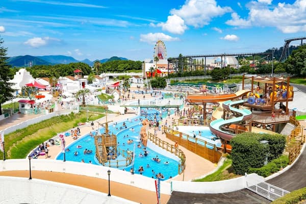 โซนสระว่ายน้ำ Reoma Waterland