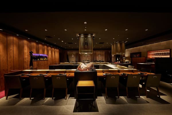 威士忌&葡萄酒“旬”内部