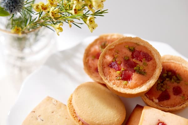 Tart Susu Stroberi