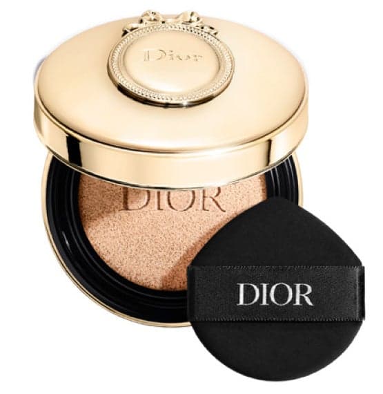 Dior Forever Cushion Case, Golden Medallion