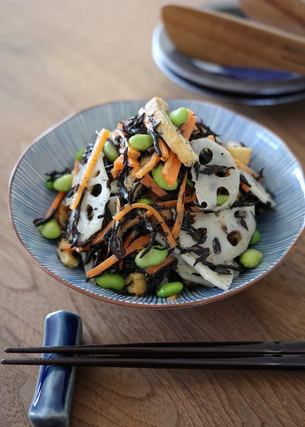 Hijiki Salad with 5 Ingredients