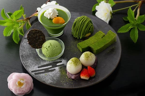 抹茶甜點拼盤