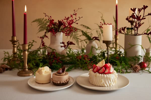 Kue Natal dari TRUNK(STORE)