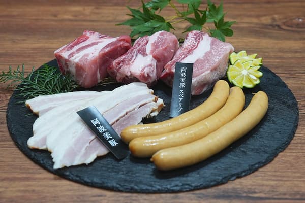 Awa Miton, served in a range of preparations including bacon and sausage