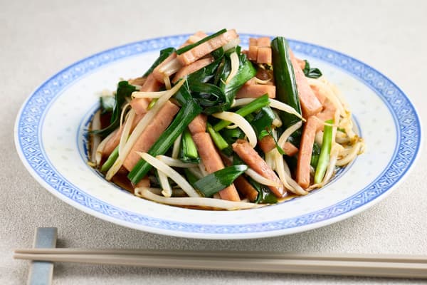 小镇中华风韭菜炒猪肉