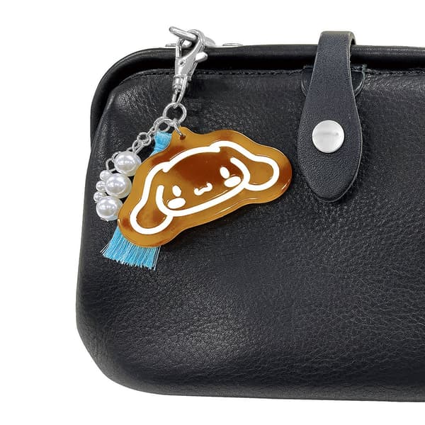 Sanrio Characters Tortoiseshell-Style Tassel Keychain product details